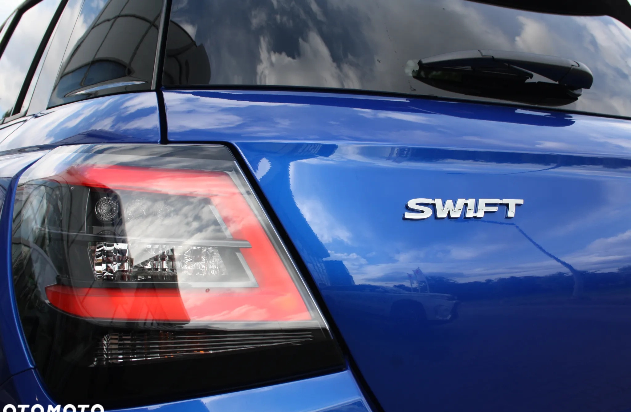Suzuki Swift cena 94390 przebieg: 8, rok produkcji 2024 z Łochów małe 497